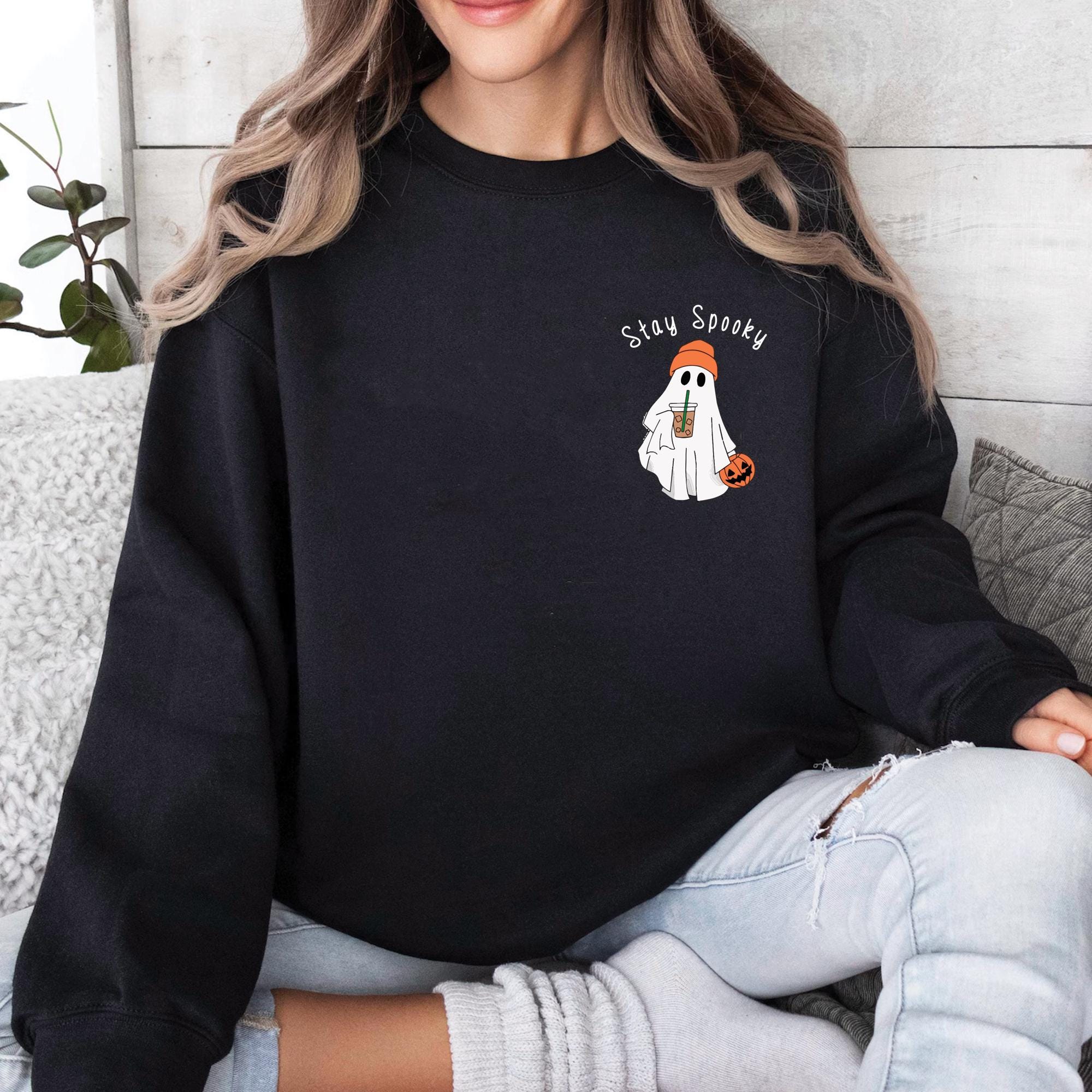 Halloween Stay Spooky Sweater, Stay Spooky Sweater, Retro Halloween Jumper, Ghost Top, Cute Ghost Sweater, Retro Sweater, Coffee Jumper