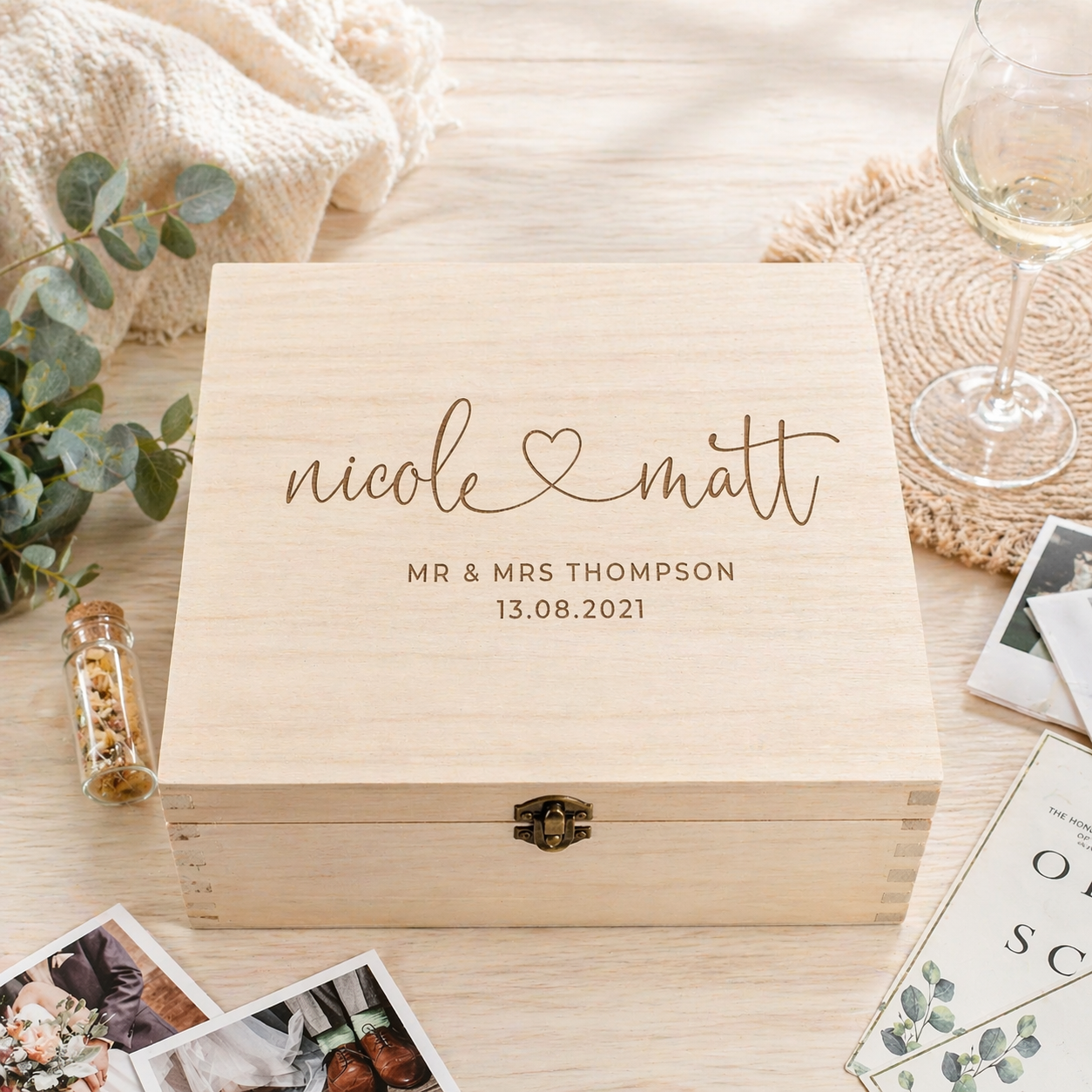 Wedding/Couples Keepsake Box - Wooden Engraved Box - Heart Design