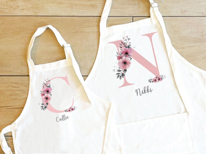 Personalised Initial Apron, Rose Gold Baking Gift, Watercolour Flowers Apron Cooking Gift, Initial Gift for Her, Custom Words, Your Words,