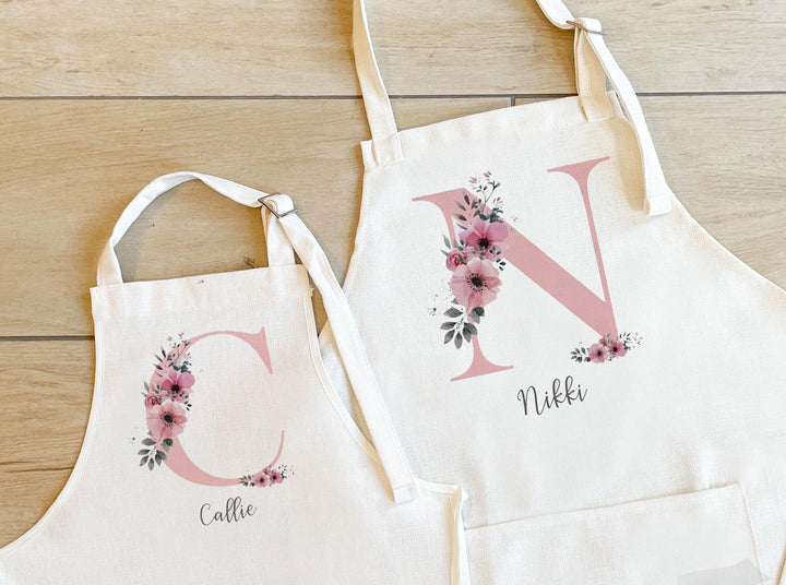 Personalised Initial Apron, Rose Gold Baking Gift, Watercolour Flowers Apron Cooking Gift, Initial Gift for Her, Custom Words, Your Words,