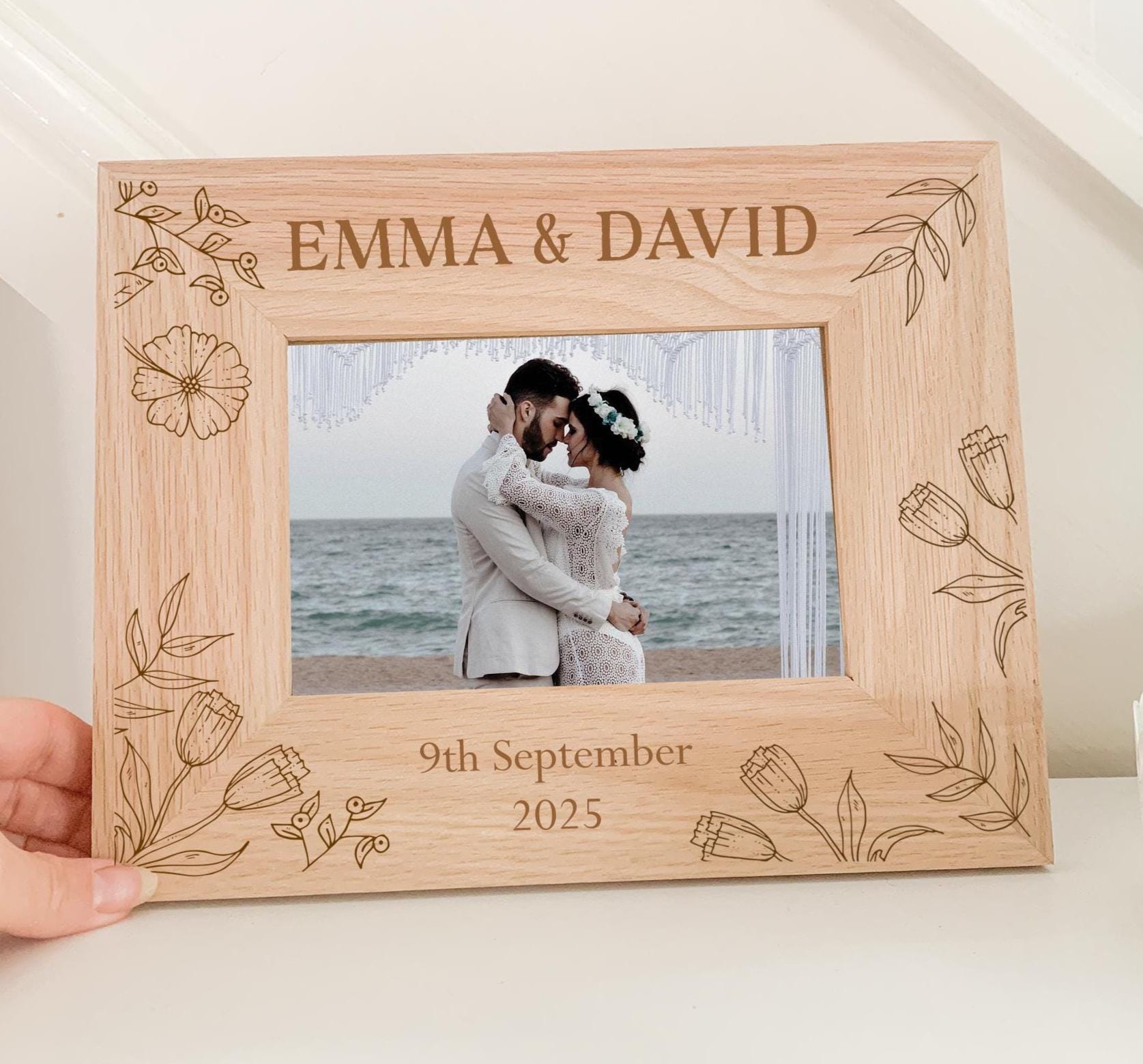 Personalised Wedding Photo Frame, Engraved Wedding Day Picture Frame, Oak Photo Engraved Frame, Solid Oak Couple Gift Frame, Oak Frame