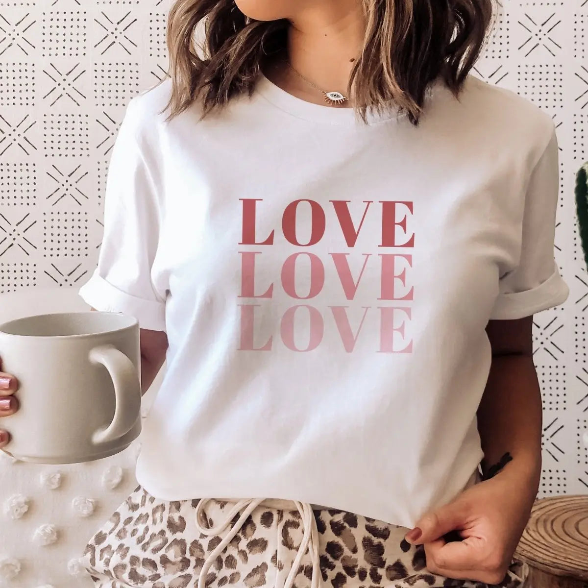 Love Slogan T-Shirt - Amy Lucy