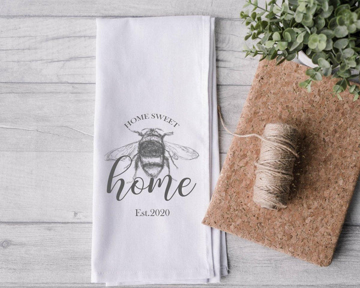 Personalised Bee Tea Towel, Bee Gift, Wedding Gift, Bee Housewarming Gift, Custom Tea Towel, Country Home Tea Towel, Kitchen Decor, Bee