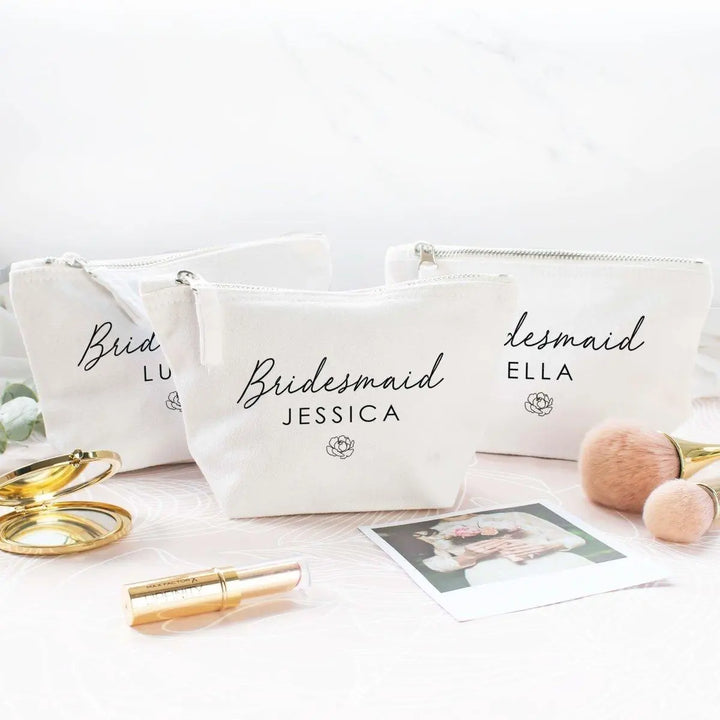 Personalised Bridesmaid Makeup Bag, Bridesmaid Favour, Bridal Party Gift, Toiletry Bag, Name Makeup Bag, Bride to Be Gift, Bridesmaid Gift