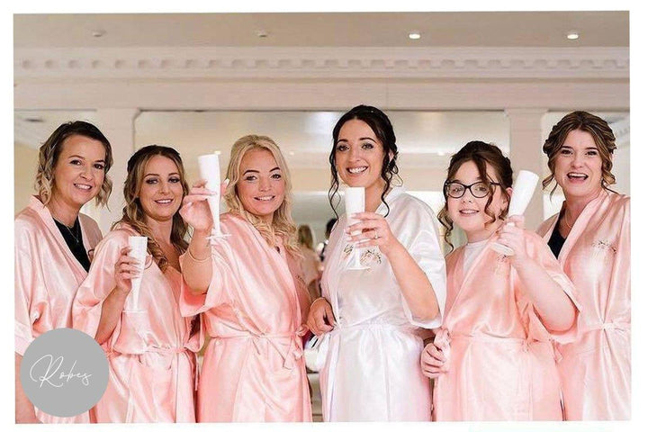 Personalised Bridesmaid Robe, Personalised Robe, Hen Party Robes Bridesmaid Gift Robe, Personalised, Bride To Be Maid Honour, Floral