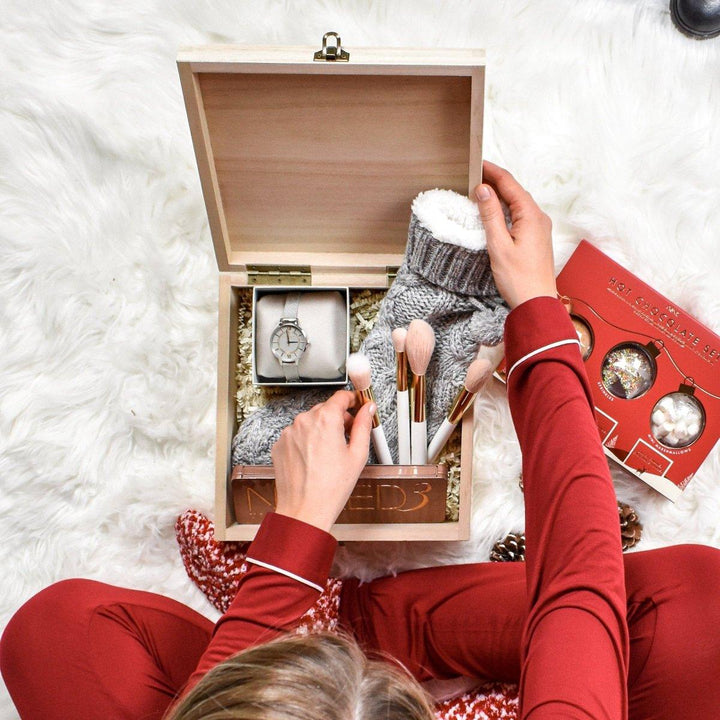 Personalised Christmas Eve Box, Engraved Wooden Box, Wood Box, Kids Christmas Eve Crate, Xmas Gift Box, Wooden Crate, Engraved Box, Teenage