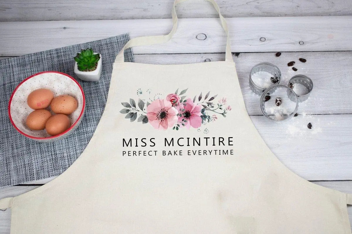 Personalised Flower Apron, Name Baking Gift, Watercolour Flowers Apron Cooking Gift, Nanny Gift for Her, Custom Made, Your Words - Amy Lucy