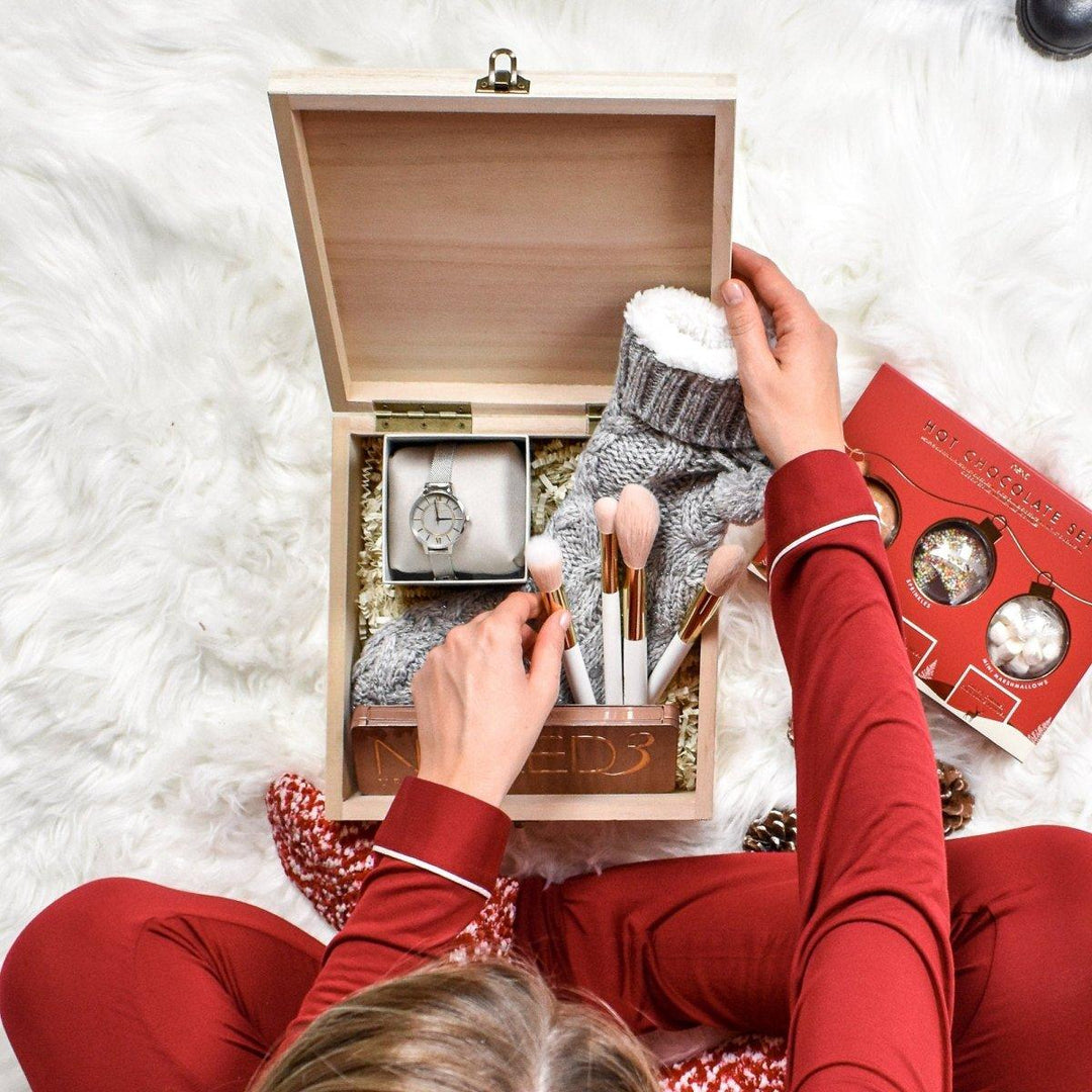 Personalised Kids Christmas Eve Box, Christmas Eve Wood Box, Kids Christmas Eve Crate, Child Xmas Box, Wooden Crate, Engraved Box, Xmas Box - Amy Lucy