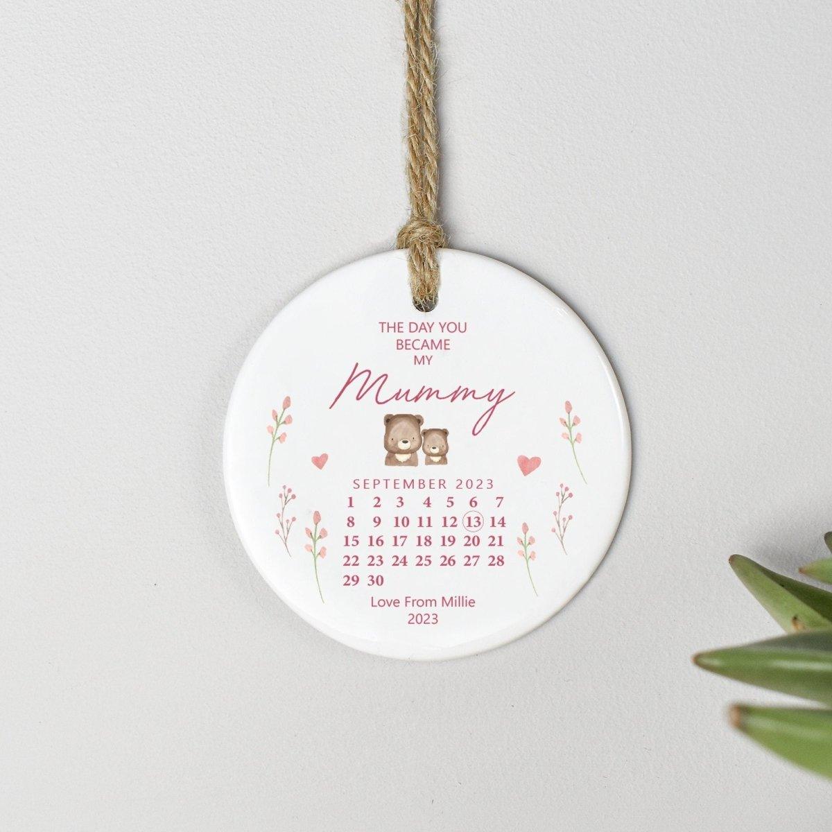 Personalised Mummy Gift, Day Became my Mum Gift, Baby Date Gift, New Mum Ornament, New Mummy Gift, Mother's Day Hanging Ornament, Mum Gift - Amy Lucy