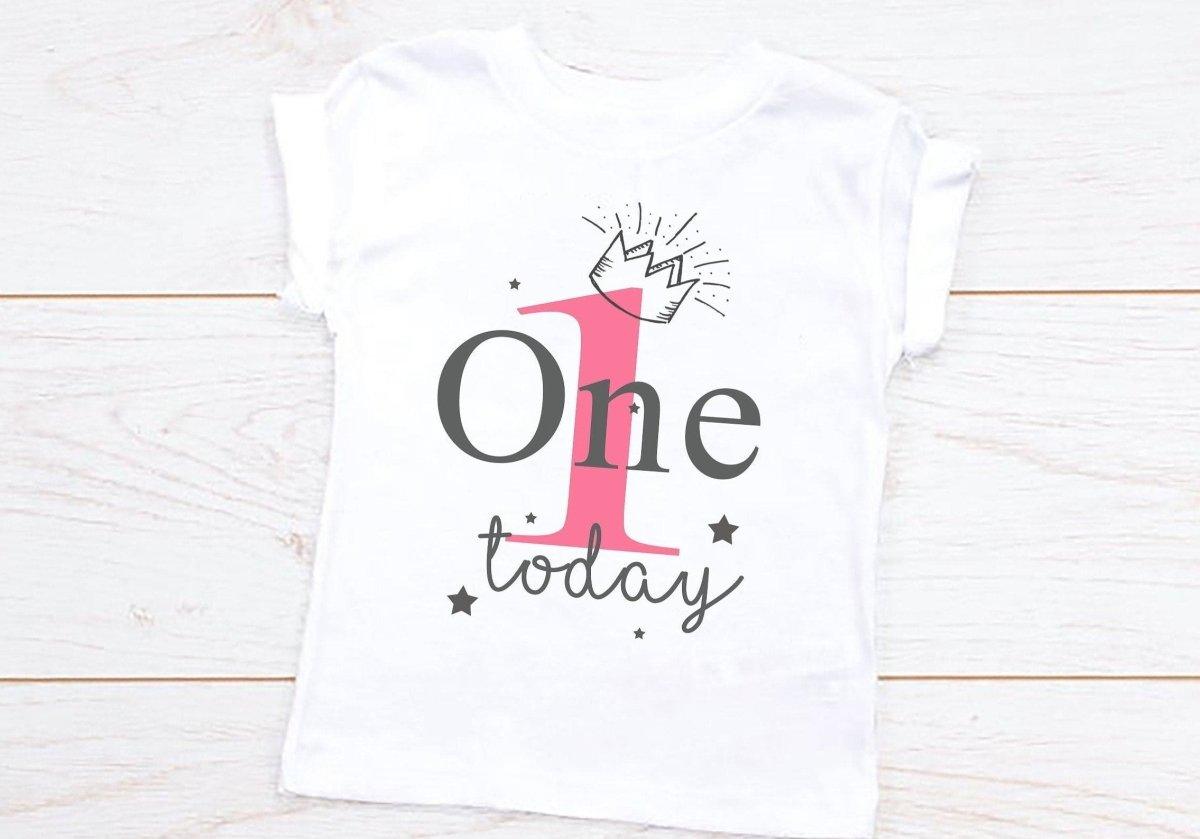 Personalised One Age T-shirt, Child&#39;s Birthday T-shirt, Cake Smash Kids Birthday Top, Age Outfit Gift, Boys Tops, Children&#39;s Top, Birthday - Amy Lucy