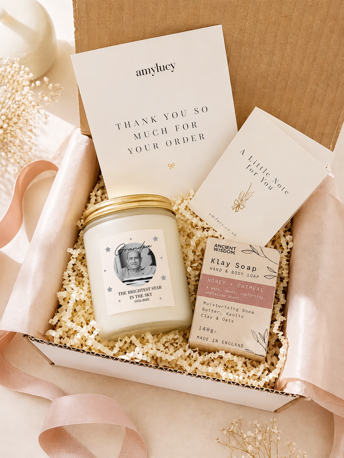 Close-up of the personalised label on the personalised Photo Christmas Memorial Candle